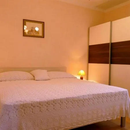 By The Sea Barbat, Rab - 22423 Apartment Rab Town