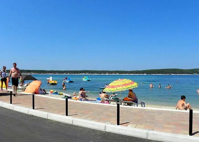 公寓 By The Sea Barbat, Rab - 22423 *