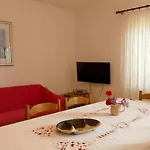 By The Sea Barbat, Rab - 22423 Apartment Rab Town