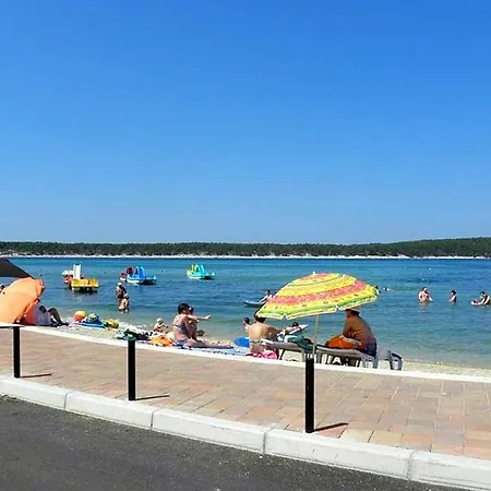 アパート By The Sea Barbat, Rab - 22423 *